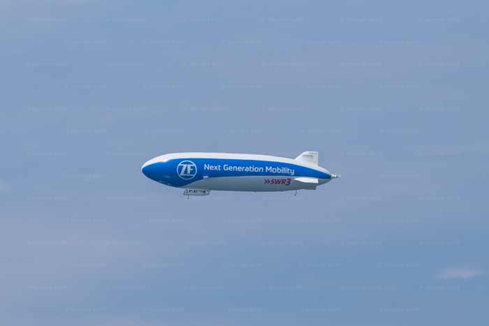 Zeppelin-Rundflug über dem Bodensee